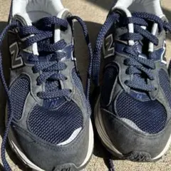 NB ML2002R ニューバランス　NB ネイビー