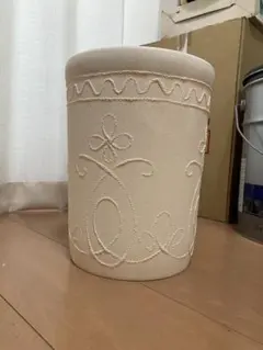 刺繍入り 円形ゴミ箱 ダストボックスのサムネイル