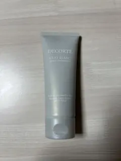 やまてつ様専用　DECORTÉ CLAY BLANC 洗顔料のサムネイル