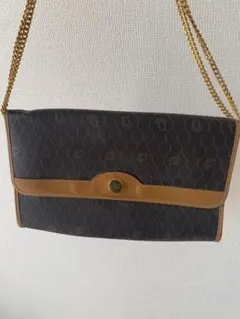 Item thumbnail for item 64e11f02-c76c-4602-862b-aa0ccf0e3f0b