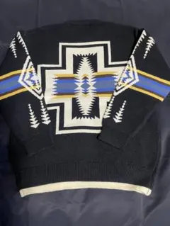 オルテガ ニット