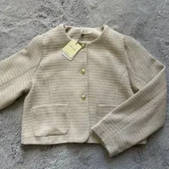 ベージュ ノーカラージャケット