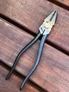 Item thumbnail for item 7ca8f0e9-8016-4d03-9764-dab9861f25f0