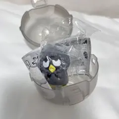 サンリオキャラクターズ　むぎゅぎゅ！パーカーフィギュア　バッドバツ丸