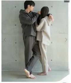 【新品タグ付き】ココチ完売品 上下セット サイズ2タグ付き ミルクティー