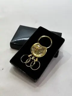 ゴールド キーホルダー 3リング付き
