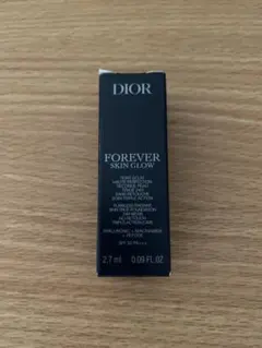 ディオールフォーエヴァーフルイドスキングロウ0Nニュートラル