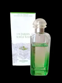 エルメス 屋根の上の庭 オードトワレ 100ml 香水 HERMESのサムネイル