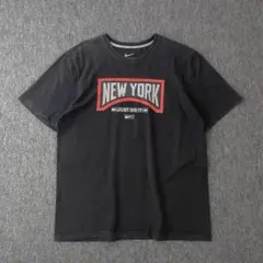 NIKE　デザインTシャツ　XL　ワンポイント　ヴィンテージ風　フェード　リアル