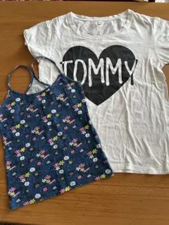TOMMY ハートロゴTシャツ & 花柄キャミソール 2点セットのサムネイル