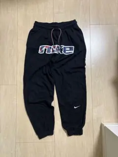 NIKE ブラック スウェットパンツ M
