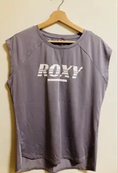 スポーツウェアtシャツ