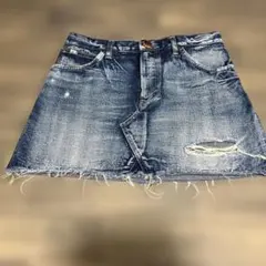 Lee リー ミニスカート Sサイズ　美品 デニム　キッズ　レディース　ダメージ