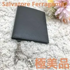 極美品❣️定価3.7万❣️Ferragamoフェラガモ カードパスケース定期入れ