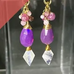 No.2355★14KGF天然石スコロライトのハートピアス No.2355☆14KGF天然石スコロライトのハートピアス - メルカリ