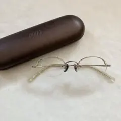 フォーナインズ メガネ