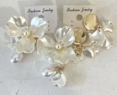 2点セット　10 ハンドメイド　樹脂　金属　ピアス　イヤリング　まとめ売り