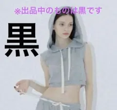 melt the lady crop sleeveless hoodie 黒のサムネイル