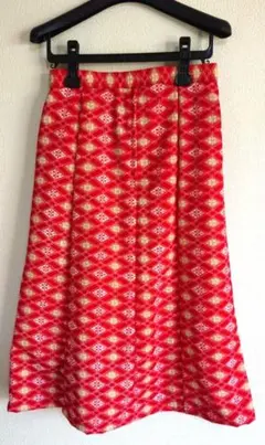 着物リメイク【一点物!!】女子力高め♪菱形模様×赤 Aラインスカート Mサイズ