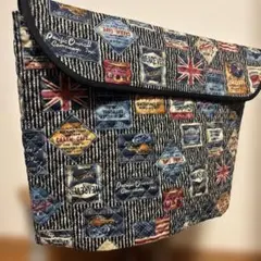 Item thumbnail for item 9729eb9f-3d2c-4616-af28-e64d7e3e5467