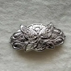 シルバーカラー 髪飾り バレッタ ヘアクリップ 民族 葬送のフリーレン フェルン