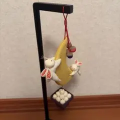 ハンドメイド ちりめん細工 月とうさぎ 吊るし飾り