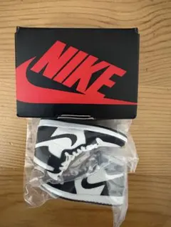 NIKE Air Jordan 1 High 85 ミニチュア