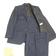 【美品】ジョン・ピアース・セットアップ・大きいサイズ・ストライプ・ネイビー