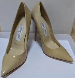 JIMMY CHOO ベージュ パテントレザーパンプス 22.5cm