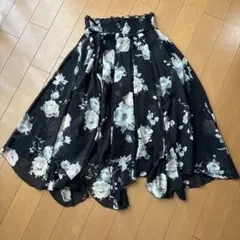 花柄 シフォン フレアスカート ブラックのサムネイル