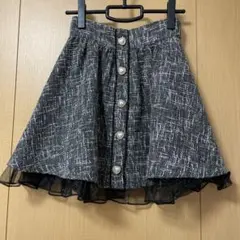 黒ツィードレース付フレアスカート