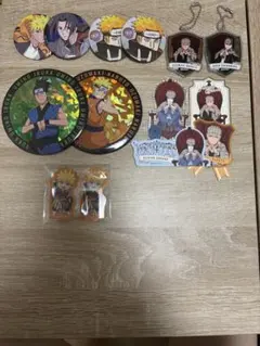 NARUTOグッズ まとめ売り 缶バッチ・アクスタ・キーホルダー・ステッカー
