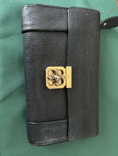 Chloé ターンロック レザー ブラック レディース 長財布 9771 - メルカリ