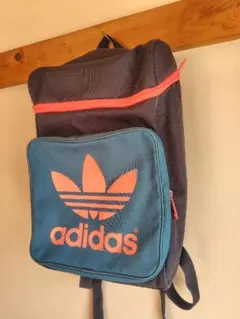 Item thumbnail for item 710712fc-3e3d-4e32-96b7-70f79e5148d3