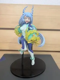 波動ねじれフィギュア ヒロアカ一番くじ ヒロアカフィギュア プライズ