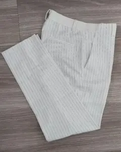 UNIQLO アンクルパンツ 白 ストライプ Sサイズ