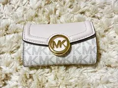 【お値下げ致しました】MICHAEL KORS キーケース ホワイト/ピンク