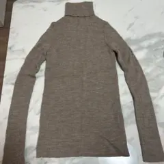 UNIQLO エクストラファインメリノリブタートルネックセーター ベージュM