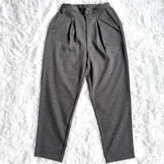 【URBAN RESEARCH】テーパードパンツ ウエストゴム　F タック入り