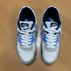 Item thumbnail for item ef52c1c1-b253-44ca-bd70-2beb4a89c4d4