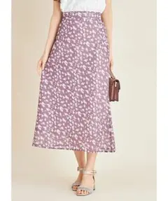 toccocloset トッコクローゼット パール付きフラワープリントスカート