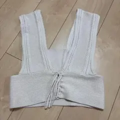 GU ニットビスチェ