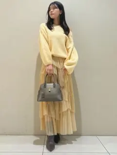 完売　スナイデル　新品タグ付　プリーツティアードチュールスカート