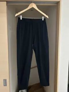 UNIQLO ウルトラストレッチアクティブジョガーパンツ　黒　Mサイズ