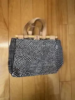 Item thumbnail for item 157859f3-933c-403e-a896-af8420808b97