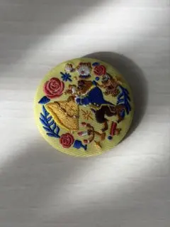 ディズニー 刺繍缶バッジ 美女と野獣
