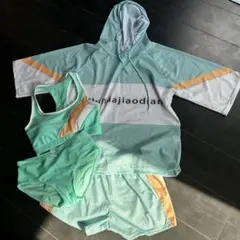 水着　４点セット