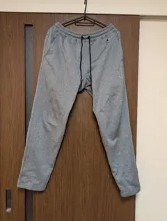 Champion グレー スウェット Mサイズ バックポケット付き