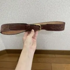 ブラウンレザーエンボスベルト ゴールドバックル