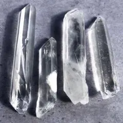 【大きめ！虹入り！４本セット】艶々　レムリアンシードクリスタル　ポイント